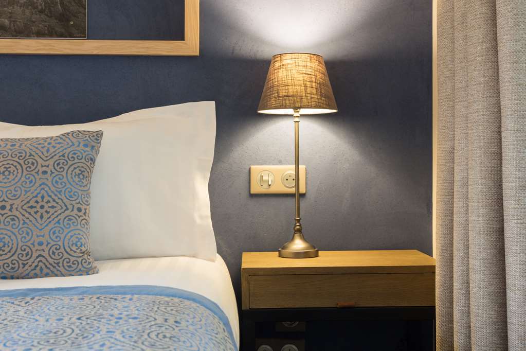 Hotel De L'Abbaye Le Tronchet  Phòng bức ảnh
